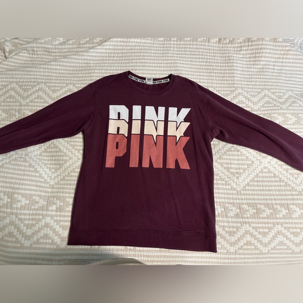 Victoria’s Secret VS PINK Campus Crew